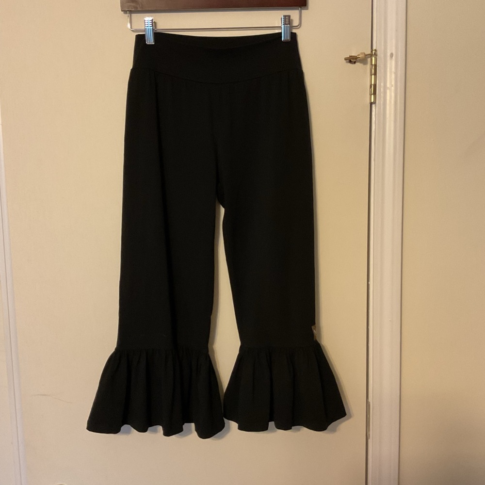 Matilda Jane Big Ruffle Wide Leg Cropped Pull On Black Stretch Pants Women’s M - Picture 2 of 12